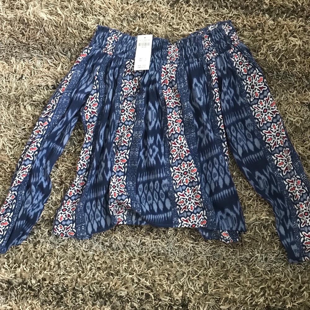 NWT hollister off the shoulder top
